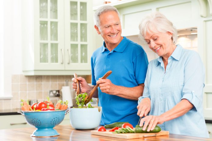 Bệnh tim ở người cao tuổi và chế độ ăn uống